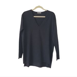 BABATON Black V Neck Long Sleeve High-Low Black Lightweight Sweater